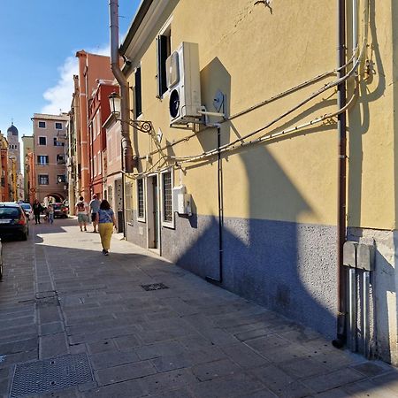 Venezia Star Apartment Чоджия Екстериор снимка